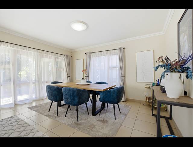 3 BEDROOM HOUSE FOR SALE IN CRAIGAVON
